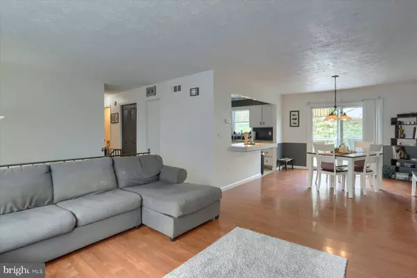 1333 KELLEY RD, Harrisburg, PA 17113