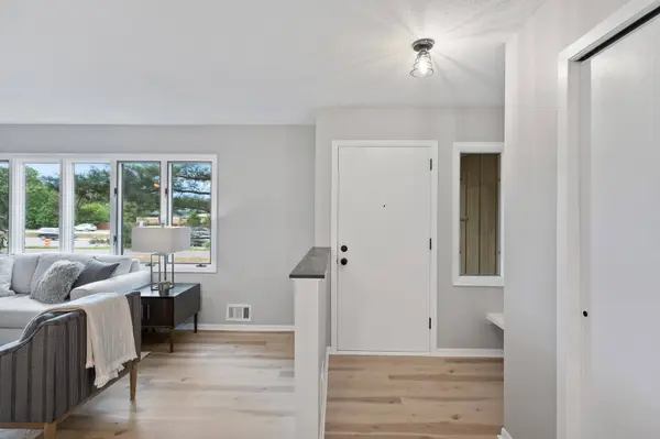 6445 Highway 55, Golden Valley, MN 55427