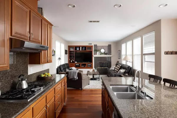 7353 Arroyo Grande, San Diego, CA 92129