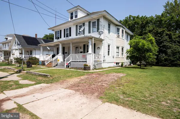 216 MAURICE ST, Millville, NJ 08332