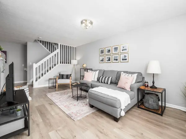 7052 Monarchos Drive 16-7052, New Albany, OH 43054