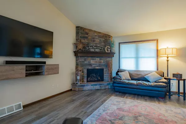 1011 Evenson Dr, Sparta, WI 54656