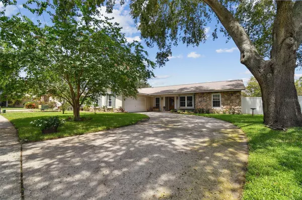 2879 OAK TREE LN, Palm Harbor, FL 34684