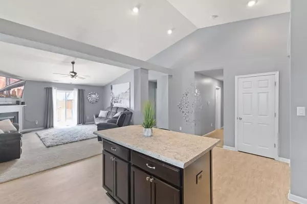 1202 W Limestone WAY, Fortville, IN 46040