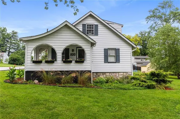 800 E Gudgell AVE, Independence, MO 64055