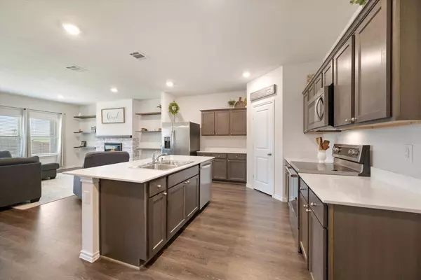 802 Bluff Lane, Josephine, TX 75189