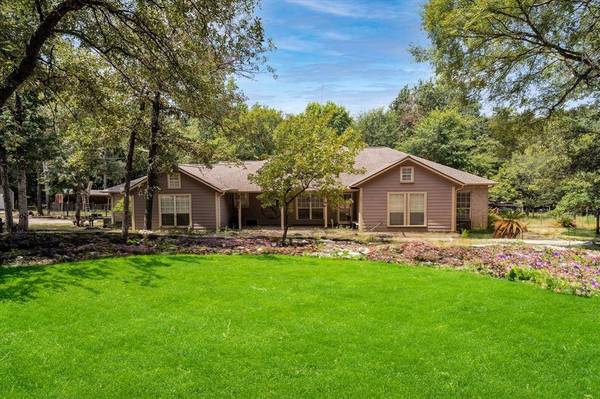 30 Westwood DR, Huntsville, TX 77320