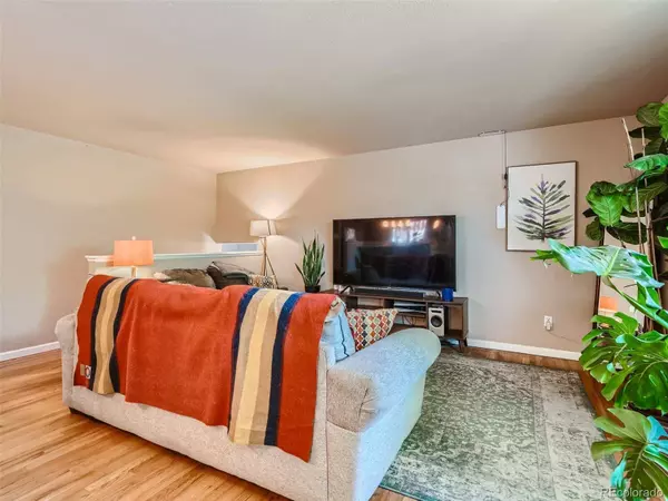 526 Griffith WAY, Colorado Springs, CO 80911