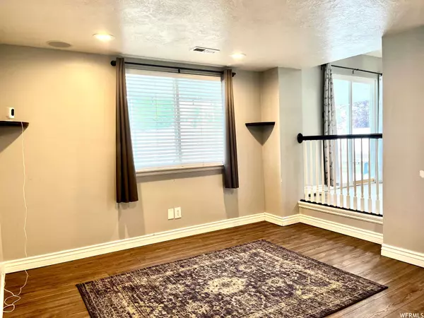 912 W 900 N, Pleasant Grove, UT 84062