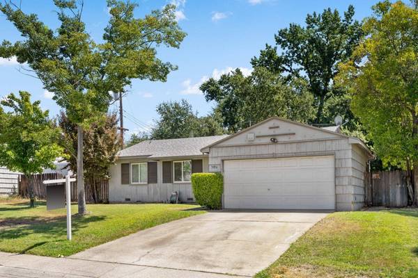 5506 Woodleigh DR, Carmichael, CA 95608