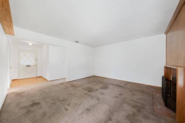 5506 Woodleigh DR, Carmichael, CA 95608