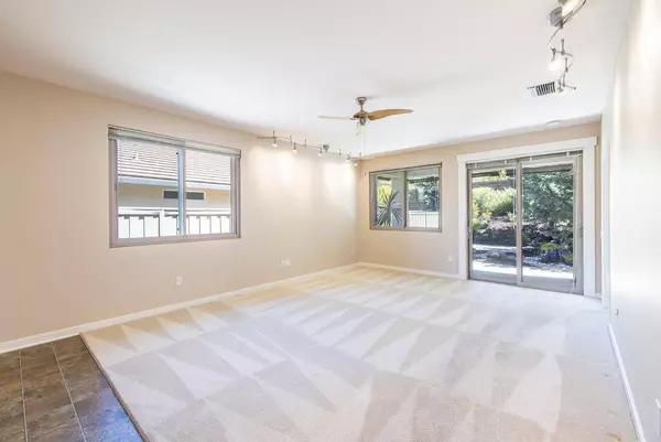 1841 Blackbird LN, Lincoln, CA 95648