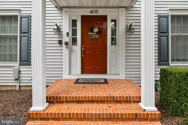 405 N STANWICK RD, Moorestown, NJ 08057