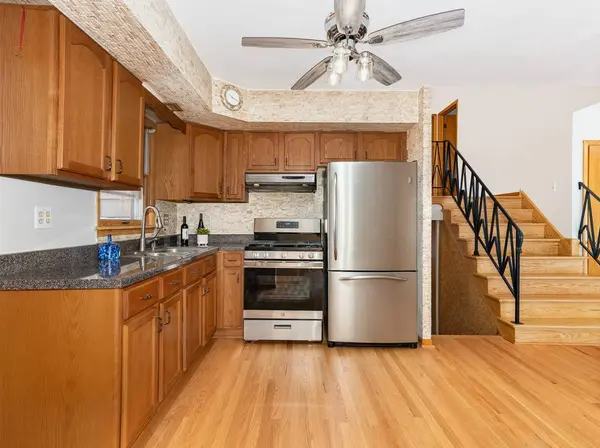 278 Denver DR, Des Plaines, IL 60018