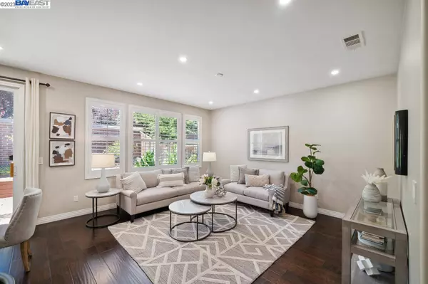 37 Channi Ct, Danville, CA 94506