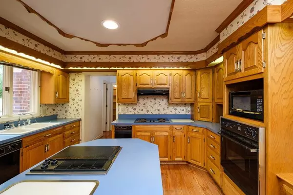 1065 TULIP TER, Rockingham, VA 22801