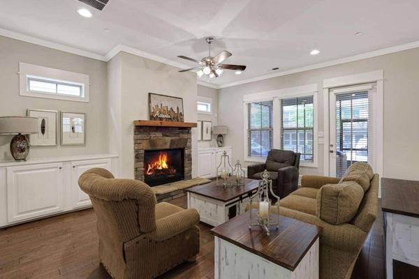 765 Henry DR, Marietta, GA 30064