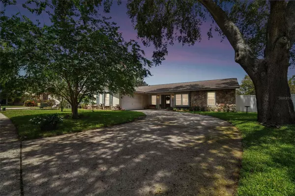 2879 OAK TREE LN, Palm Harbor, FL 34684