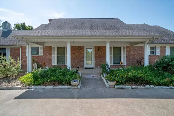 180 Vz County Road 3111, Edgewood, TX 75117