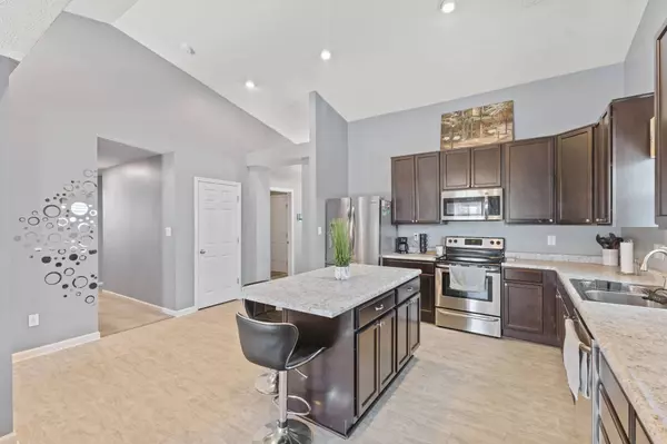 1202 W Limestone WAY, Fortville, IN 46040