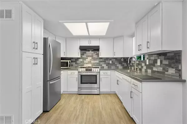 948 W 9th ST #4, San Pedro, CA 90731