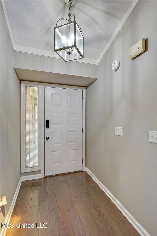 58 Shore Drive, Clinton, MS 39056