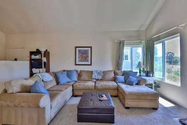 930 Via Mil Cumbres #136, Solana Beach, CA 92075