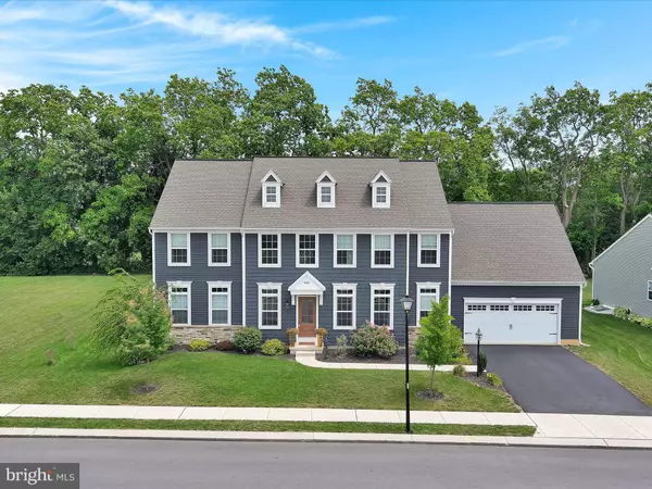 600 FIELDSTONE DR, Annville, PA 17003
