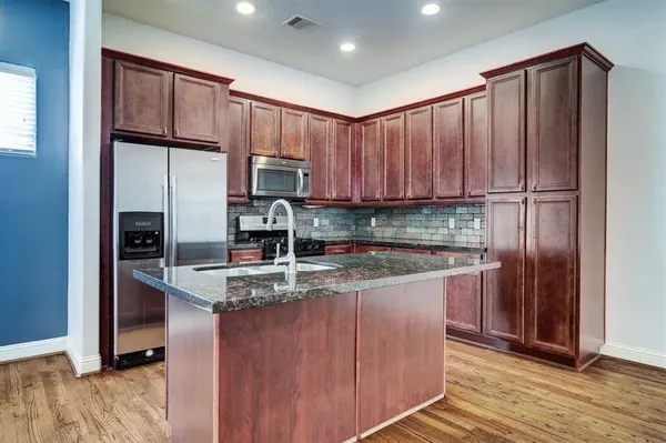 1258 Sampson ST, Houston, TX 77003