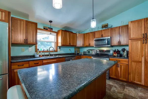 N3562 River Road, Columbus, WI 53925