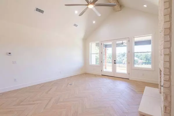 37 Memorial Street, Gordonville, TX 75020