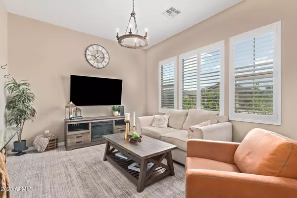 3593 E SCORPIO Place, Chandler, AZ 85249