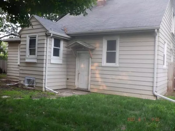 20 Fullerton, Galesburg, MI 49053