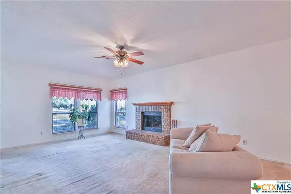 2316 Skipcha DR, Harker Heights, TX 76548