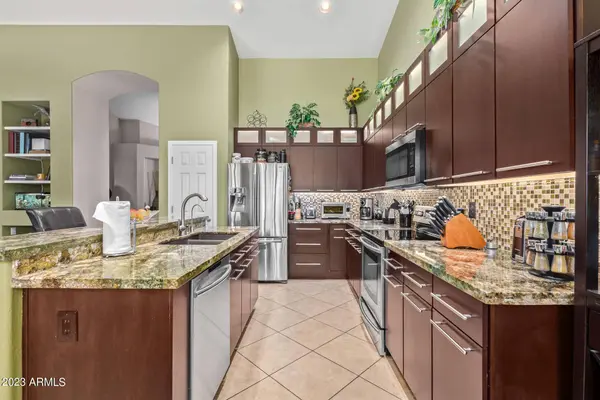 664 N BRIDLEGATE Drive, Gilbert, AZ 85234