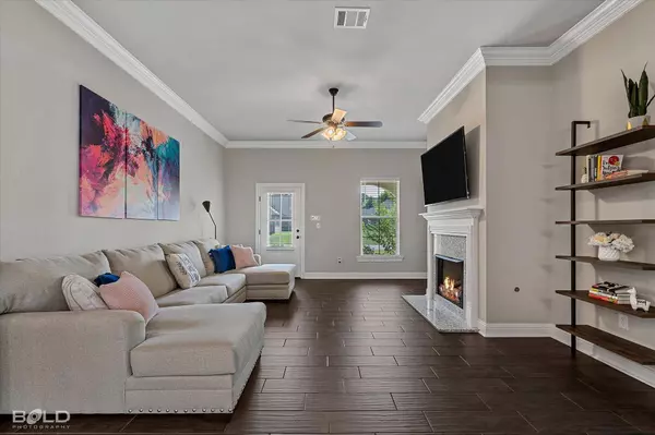 679 Riverscape Drive, Shreveport, LA 71104