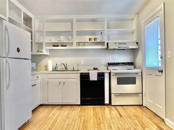 10 26TH ST NW #B4, Atlanta, GA 30309