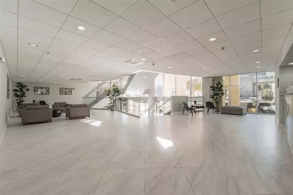 151 E WASHINGTON ST #214, Orlando, FL 32801