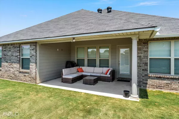 3697 Sabine Pass Drive, Bossier City, LA 71111