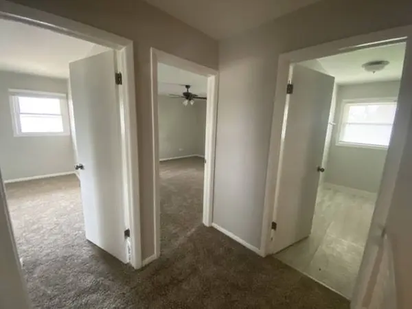 19140 Greenbay Avenue, Lansing, IL 60438