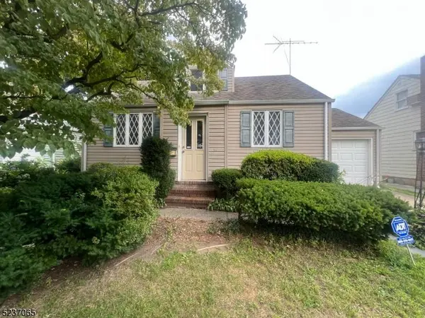 51 Barnsdale Rd, Clifton City, NJ 07013