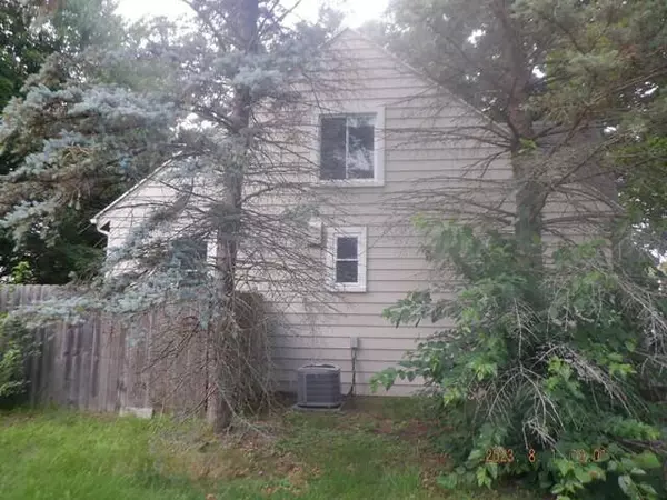 20 Fullerton, Galesburg, MI 49053