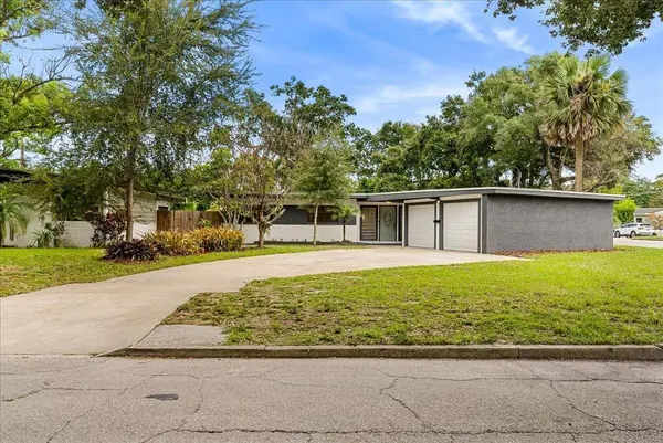 1801 MAPLEWOOD DR, Orlando, FL 32803