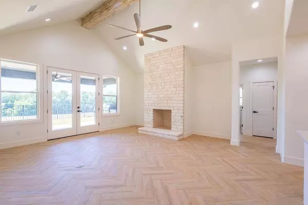 37 Memorial Street, Gordonville, TX 75020