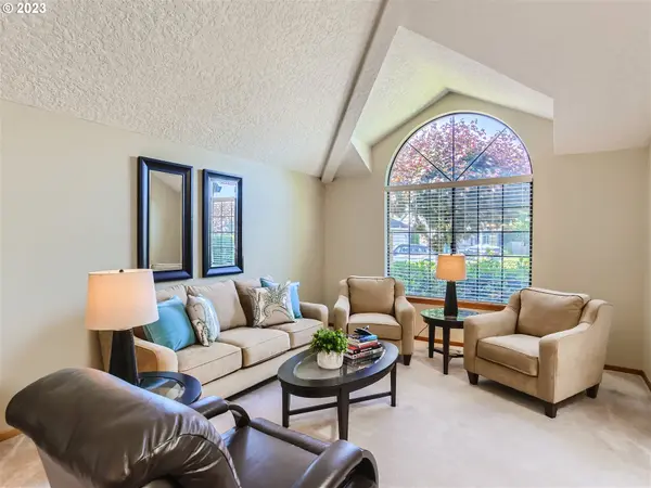 809 NW 175TH PL, Beaverton, OR 97006