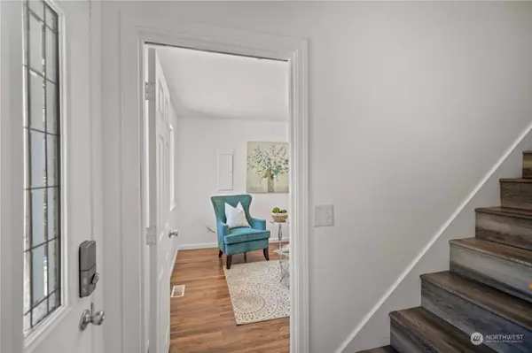 845 S Donovan ST, Seattle, WA 98108