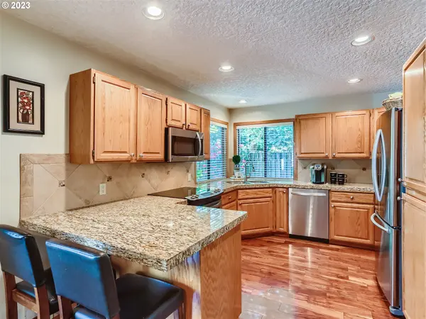 809 NW 175TH PL, Beaverton, OR 97006