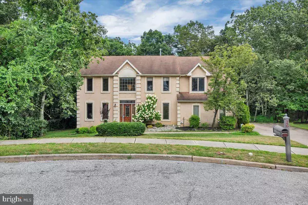 16 REGAN CT, Voorhees, NJ 08043