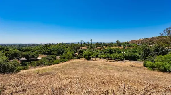 3261 Live Oak Park RD, Fallbrook, CA 92028