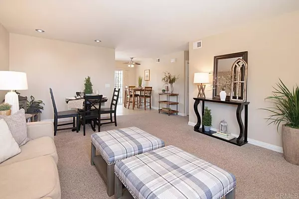 2124 Weatherby AVE, Escondido, CA 92027